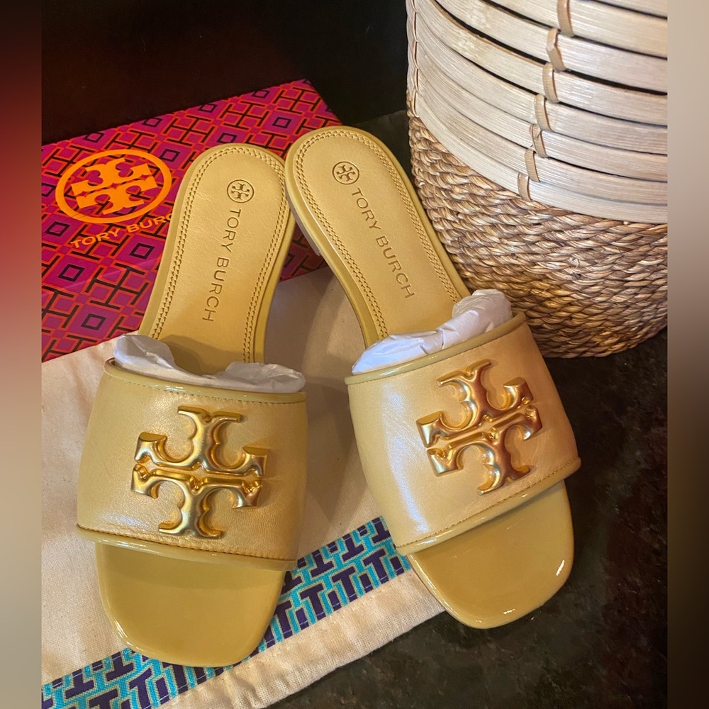 Tory Burch Eleanor Slide Sandals with Iconic Logo